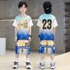 Conjunto de Verão Masculino Manga Curta 2024 Uniforme de Basquete Infantil Tamanhos Médio e Grande Roupas Esportivas Infantis de Secagem Rápida Conjunto de Duas Peças Casual e Versátil