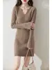 Tejido de Lana de Punto de Manga de Campana de Longitud Media con Cuello Abierto para Mujer en Otoño e Invierno, Tejido de Punto de Estilo Perezoso con Diseño Ligeramente Expuesto de Clavícula, Top Holgado