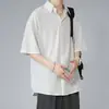 Camisa de manga corta de seda de hielo para hombre, de verano, fina, negra, estilo coreano, holgada, informal, de media manga, elegante, con forro blanco.