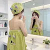 Falda de baño de dibujos animados, toalla de baño engrosada de vellón de coral, bata de baño, gorro para secar el cabello, diadema, falda de tubo, conjunto de tres piezas para dormitorio de estudiante y uso doméstico