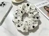 Scrunchies de Tela Estilo Vintage al por Mayor, Cintas para el Cabello Coreanas con Bordado Floral a Cuadros, Suministro para Tiendas de Accesorios, Directo de Fábrica
