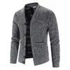 Comercio exterior 2024 cárdigan grueso con forro polar y cuello en V para hombres de mediana edad y mayores, ropa de papá de talla grande, top cálido, suéter, abrigo