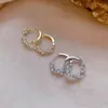 Pendientes de Perla Elegantes de Gama Alta Nicho con Cierre de Plata 925 Estilo Ins Retro para Mujer Pendientes de Lujo Ligero Corea del Sur Venta al por Mayor