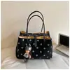 Bolso de lunares de alta calidad y gran capacidad para mujer, nuevo bolso de mano de moda otoño 2026, bolso de hombro estilo coreano para el día a día
