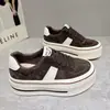Zapatos de Entrenamiento Alemanes de Cuero Suave Melanoid Suela Gruesa para Mujer Otoño 2026 Nuevos Punta Redonda Aumentador de Altura Versátiles Deportivos Casuales Zapatos de Tabla