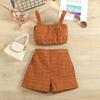 Ropa Infantil Transfronteriza Europea y Americana Verano para Niñas Cuadros Tirantes Chaqueta de un Solo Botón Shorts de Inicio Encogido Conjunto de Dos Piezas