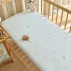 Protetor de Colchão de Seda Gelada de Nylon para Bebê Lençol Refrescante de Verão para Recém-Nascidos Capa de Cama Infantil Costurada para Primavera e Outono