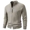 Cardigan de Tricô Masculino Outono/Inverno 2026 com Gola Alta, Zíper Duplo e Design Texturizado, Suéter Jaqueta Casual de Manga Longa