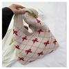 Bolsa de Ombro Tecida à Mão com Laço de Palha Versátil Bolsa de Ombro de Tricô Moda de Nicho Bolsa Tote de Grande Capacidade para Mulheres