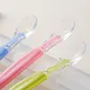 Cuchara raspadora de doble cabeza de acero inoxidable 304 para bebé, cuchara de silicona creativa de doble propósito para frutas, cuchara suave para alimentar alimentos complementarios para bebé