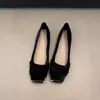 2026 Nuevos Zapatos Planos Mary Jane de Punta Cuadrada Estilo Francés de Primavera, Zapatos Elegantes y Delicados de Gama Alta para Commuter de Mujer