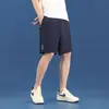 Calça Respirável de Seda Gelada de Secagem Rápida para Verão Shorts Esportivos Casuais Masculinos ao Ar Livre Calça Solta de Cinco Quartos Shorts Finos com Zíper