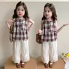 Conjunto sin mangas para niña 2026 Nuevo Verano Ropa Infantil Chaleco a cuadros Conjunto de dos piezas Ropa para bebé niña Delgado Estilo moderno