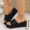 Sapatos Femininos da Moda Europeus e Americanos de Tamanho Grande 43, Novos Modelos de Verão, Sandálias Slip-On Casuais Confortáveis com Salto Anabela e Plataforma para Aumentar a Altura, para Exportação