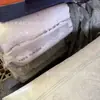 Grânulos de Polietileno HDPE PE-HD 5822M Petroquímica Jilin Alta Rigidez Alto Fluxo Moldagem por Injeção
