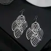 Pendientes Largos de Metal Exagerados Estilo Europeo y Americano, Gancho de Oreja con Borla de Moda, Elementos Populares de Influencers, Varios Accesorios para Orejas