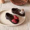 Zapatos para Niños 2026 Otoño Nuevo Retro Versión AB Lindos Dibujos Animados Zapatos Planos Individuales para Niñas Cómodos Zapatos Pequeños de Cuero