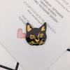 Venta al por mayor de accesorios de joyería DIY resina acrílica simple gatito tallado de tres colores con y sin agujeros colgante pequeño