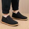 Zapatos de Tela Nuevos y Viejos de Pekín de Invierno para Hombre, Forrados de Felpa y Engrosados, Resistentes al Frío y Cálidos Zapatos de Algodón, Antideslizantes, Cómodos y Casuales Botas de Algodón para Papá