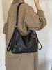 Bolso de Axila de Alta Gama de Gran Capacidad para Mujer 2025 Nuevo Invierno Moda Retro Bolso de Hombro Único Bolso Multifuncional de Nicho