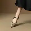 Sandálias Rasteirinhas Apontadas Estilo Novo Verão 2025 para Mulheres, Sandálias Elegantes e Luxuosas com Estampa de Leopardo e Tira Sexy Fechadas na Ponta