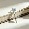 Pendientes Únicos de Hueso de Oreja Serpiente Entrelazada Dulce y Fresca con Circonita Cúbica, Pendientes Colgantes Cruz Estrella Chica Picante, Accesorios para Orejas de Nicho