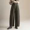 Drapeado, modelador, cintura alta, coleção outono 2026, calça feminina cropped de perna larga, solta, que valoriza a altura, modeladora, perna reta, calça balloon casual