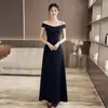 Vestido de Brinde Simples de Um Ombro de Alta Qualidade Vestido Vermelho de Noivado Vestido de Banquete de Agradecimento de Casamento Apresentador