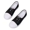 Tênis de lona feminino 2021 primavera e verão novos sapatos brancos estilo coreano casual slip-on da moda Harajuku versátil Tênis Esportivo para Skate