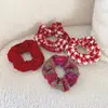 Ambiente de Año Nuevo 2025 Scrunchie de Felpa Roja Otoño e Invierno Aclarador Goma para el Cabello Accesorios para Moño Femenino
