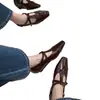 Colección Otoño 2026: Zapatos Casuales para Mujer con Punta Cuadrada, Hebilla de Tira Cruzada y Tacón Inclinado, en Estilo Europeo y Americano