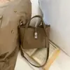 Bolso de Mano de Alta Gama para Mujer 2026 Nuevo Bolso Cruzado Versátil de Moda Super Popular Bolso Pequeño Tote Tipo Cubo