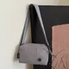 Bolsa Cilíndrica Casual Simple Verde con Correa Ancha para el Hombro, Bolso Cruzado para Mujer, Nueva Moda Tendencia 2025, Bolso Pequeño Versátil