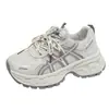 Zapatillas retro tipo papá para mujer 2026 Nuevo Otoño Suela Gruesa Que Aumentan la Altura Ligeras Transpirables de Malla Zapatillas Casuales