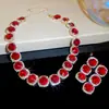 Pendientes y Conjunto de Collar de Piedras Preciosas Esmeralda Brillantes con Diamantes, Cadena de Clavícula de Lujo Ligero de Nicho, Conjunto de Joyería Estilo Palacio para Mujeres