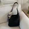 Bolso de Cubo Versátil Vintage para Mujer, Nuevo Modelo Otoño e Invierno 2025, Bolso de Hombro y Cruzado de Gama Alta, Bolso de Nicho para el Trabajo