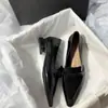 Colección otoño nueva para mujer estilo británico: Patchwork francés, tacón grueso, punta fina, zapatos de salón chic, tacón medio, mocasines elegantes