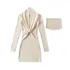 Vestido Elegante Bodycon de Punto Retorcido con Cuello en V, Estilo Nuevo de Principios de Primavera para Mujer, Vestido Ajustado que Resalta la Figura, Vestido Corto Sexy