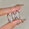 Pouco Livro de Equitação Vermelho com Simples Anel de Diamante Empilhado Brilhante Super Flash Olho de Cavalo Zircon Anel Feminino Aberto Atacado Ao Vivo