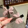 Grampo de Cabelo em Forma de Laço de Lã, Suave, Delicado e Doce, com Strass Brilhantes, Presilha Bico de Pato, Presilha para Franja Lateral, Pente de Cabelo, Acessório de Cabelo