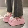 Pantuflas Cerradas de Hello Kitty para Mujer, Nuevo Estilo Verano 2025, de Suela Gruesa que Aumentan la Altura, Lindas de Dibujos Animados Versátiles, Sandalias para Exteriores