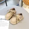 Zapatos Casuales Birkenstock para Niñas Estilo Coreano Mate Niños 2025 Otoño Nuevos Zapatos Bajos Antideslizantes para Niños