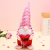 Decoración de San Valentín Transfronteriza Muñeca sin Rostro Abrazando Corazón Oso Abrazando Muñeca Rosa Tejida Enano Adornos Creativos de Escritorio