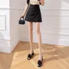 Saia Feminina 2026 Verão Novo Estilo Cobre os Quadris Emagrecimento Cintura Alta Plissada Curta Anti-Exposição Justa ao Corpo A-Line Saia Curta Calça