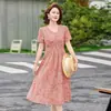 Vestido Floral de Verano para Mujer de Mamá 2026 Estilo Nuevo, Ceñido a la Cintura, Adelgazante, Vestido Delgado de Longitud Media para Mujeres de Mediana Edad que Reduce la Edad