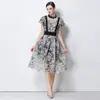 Vestido de Moda de Gama Alta de Manga Corta para Mujer, Nuevo Estilo Francés, Encaje de Ganchillo Hueco de Alta Resistencia, Elegante Vestido Largo que Ceñe la Cintura