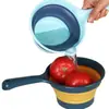 Cuchara de Agua Plegable Multifuncional para el Hogar con Mango Largo Se Puede Colgar Cucharón de Agua de Plástico Baño Champú Cocina Cuchara de Baño Cuchara de Agua para Cocina