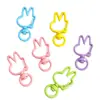 Llavero Giratorio de Conejo de Dibujos Animados en Color Macarrón Cierre de Langosta Colgante Hecho a Mano Cadena para Bolso Accesorios de Joyería DIY Venta al por Mayor