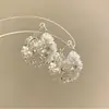 Pendientes de Rosa Blanca Fresca y Brumosa Estilo Francés Nicho de Gama Alta Exquisitos Pendientes de Botón Estilo Chica Rica Suave Pendientes Versátiles