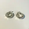 Nuevos Pendientes en Forma de C con Textura de Serpiente de Estilo Minimalista Versátil de Lujo Ligero de Gama Alta Pendientes de Celebridad de Internet con Aguja de Plata 925